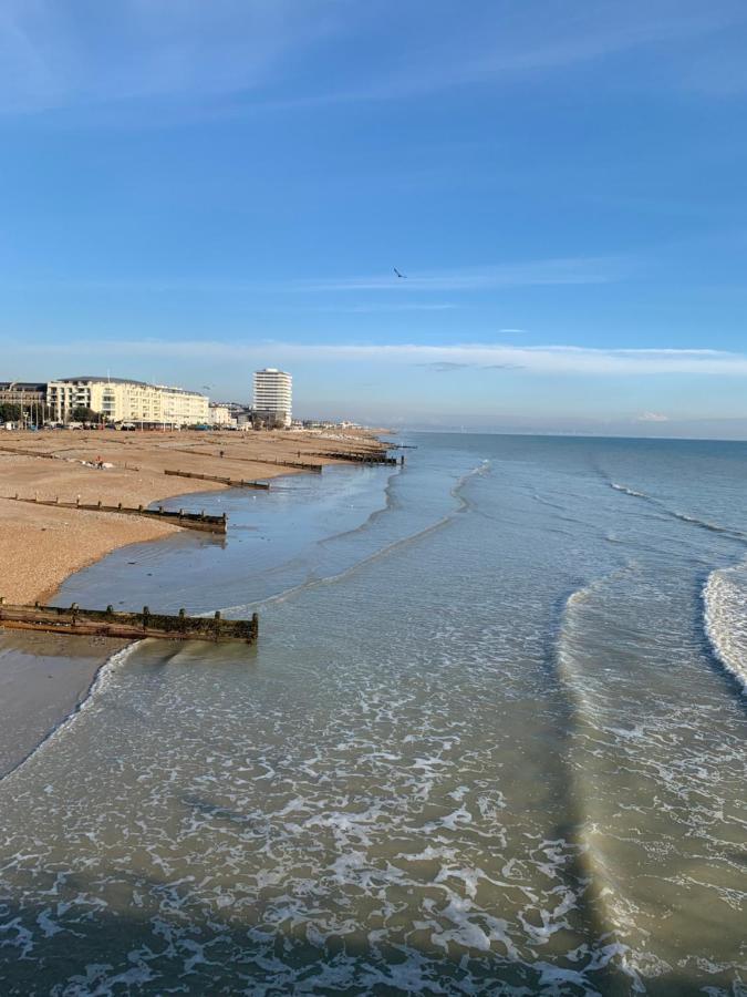 Bed and Breakfast The Enclave Worthing Exterior foto